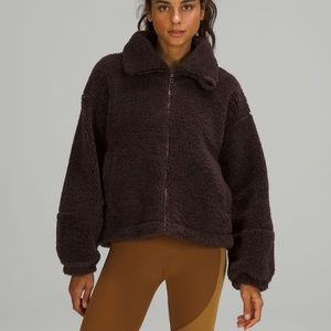 Lululemon cinchable fleece jacket size 6